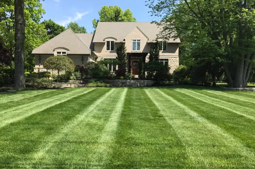 Running A Lawncare Business In Dublin, Ohio In 2023 ualawncare
