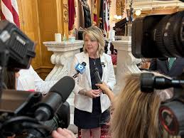 Who's Running For Political Office For Upper Arlington, Ohio State Rep. ualawncare