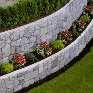 best neighborhood to do lawncare landscaping and hardscape in Akron, ohio ualawncare